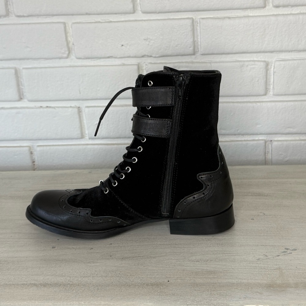 John Fluevog Black Women's Lace-Up Boots - Picture 10 of 16